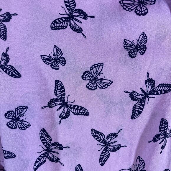 Catherine's Blouse Sz 2X Purple Butterfly Button Up 3/4 Sleeve w/Tie - Picture 2 of 7
